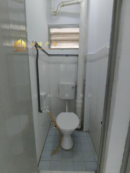 Pangsapuri untuk Disewa di Desa Cemara - Simon Ng - Bathroom - PropertyGuru.com.my