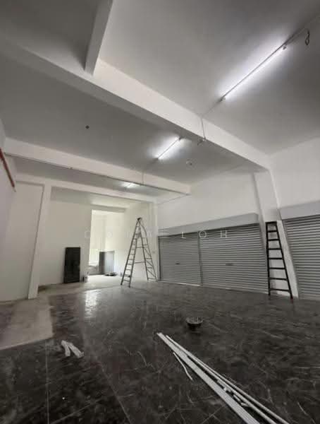 Shop / Office untuk Disewa di Taman Kempas Utama (Tebrau) - Cora Loh - Interior - PropertyGuru.com.my