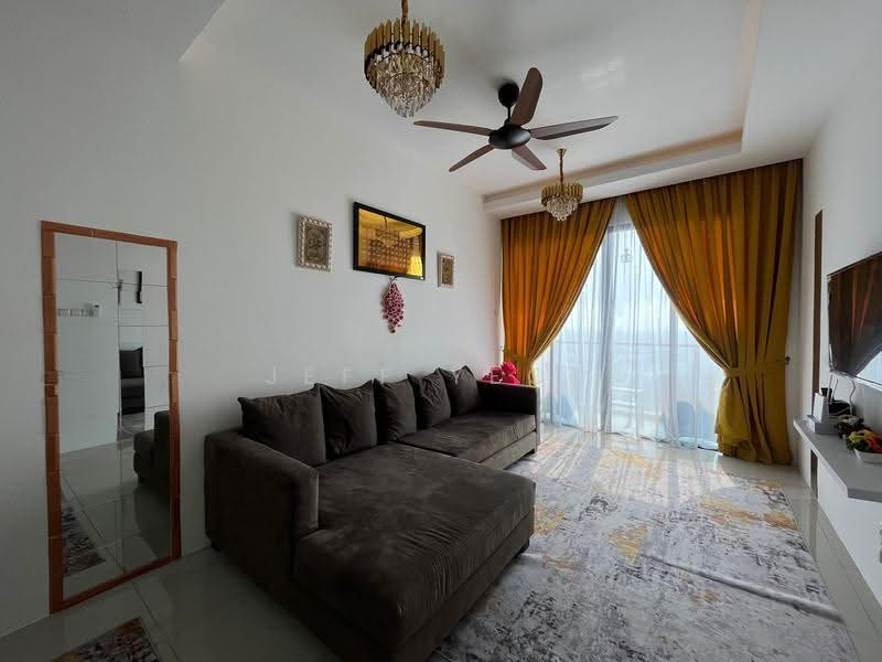 Kondominium untuk Dijual di G Residence - Jeff Yeoh - Living Room - PropertyGuru.com.my