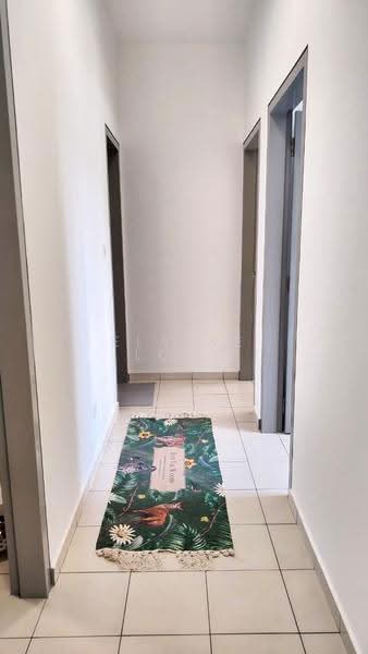 Kondominium untuk Dijual di Upperville @ 16 Quartz - Elaine Loke - Corridor - PropertyGuru.com.my