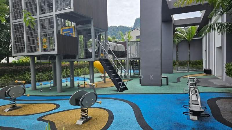 Kondominium untuk Dijual di Upperville @ 16 Quartz - Elaine Loke - Exterior - PropertyGuru.com.my