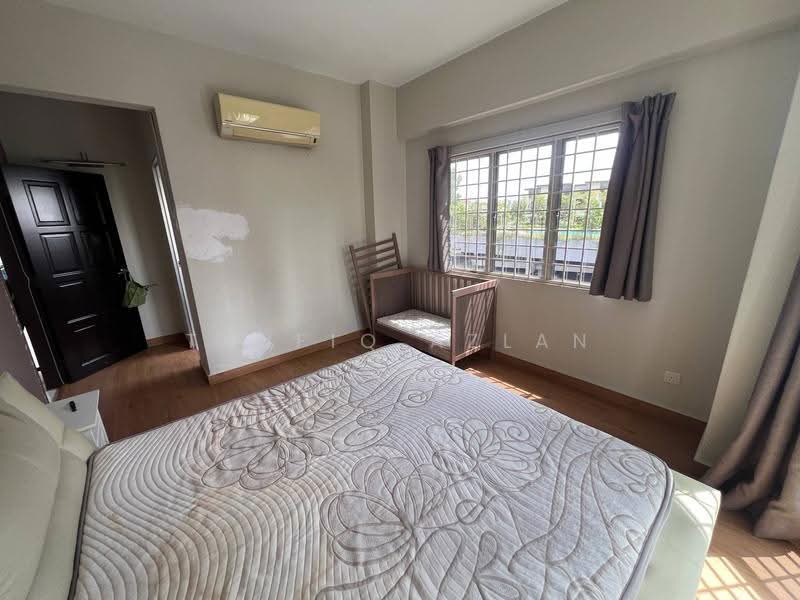Condominium for Sale at Awana Puri - Taufiq Azlan - Bedroom - PropertyGuru.com.my