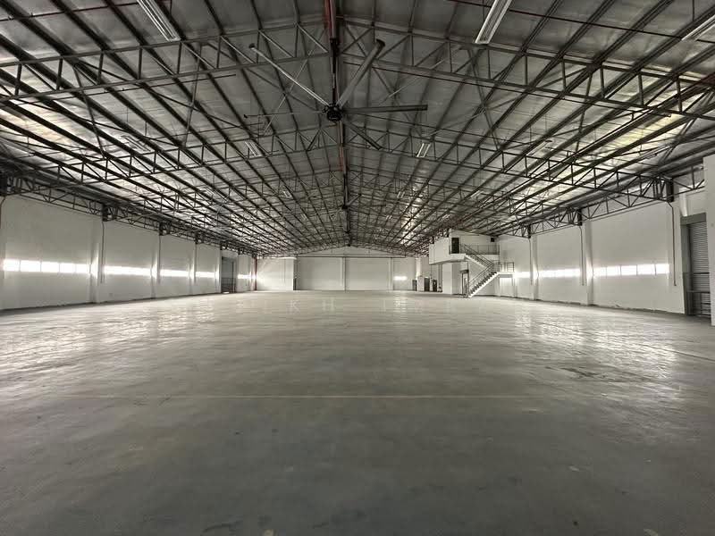 Gudang untuk Disewa di Bukit Jelutong (Shah Alam) - Sheikh Imran - Interior - PropertyGuru.com.my