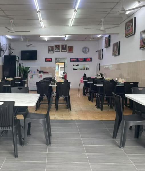 Shop for Rent in Taman Daya (Johor Bahru) - Jane Ngoi - Interior - PropertyGuru.com.my