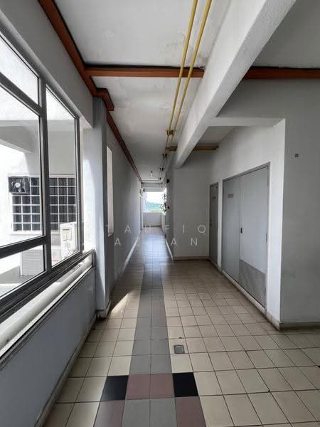 Condominium for Sale at Awana Puri - Taufiq Azlan - Corridor - PropertyGuru.com.my