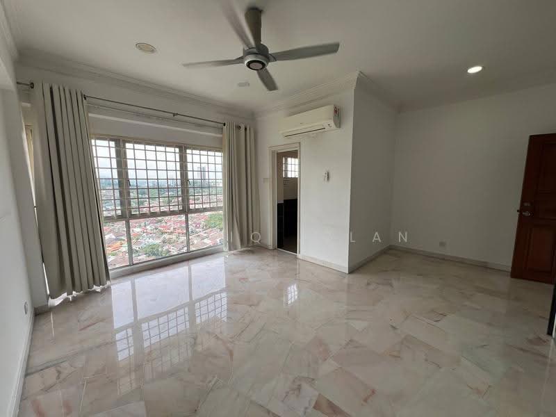 Condominium for Sale at Awana Puri - Taufiq Azlan - Living Room - PropertyGuru.com.my