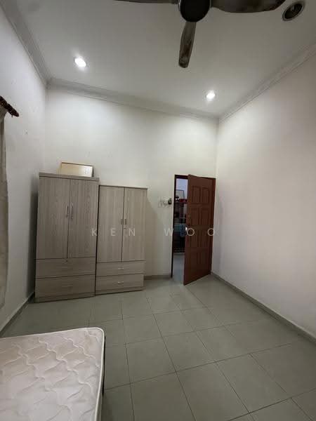 Rumah Teres 2-Tingkat untuk Disewa di Taman Bukit Segar (Cheras) - Ken Woo - Bedroom - PropertyGuru.com.my