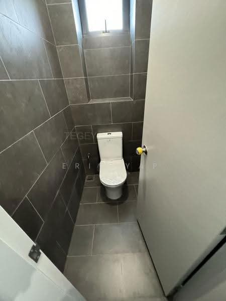 Kedai untuk Disewa di Bandar Gamuda Gardens (Rawang) - Eric Yap - Bathroom - PropertyGuru.com.my