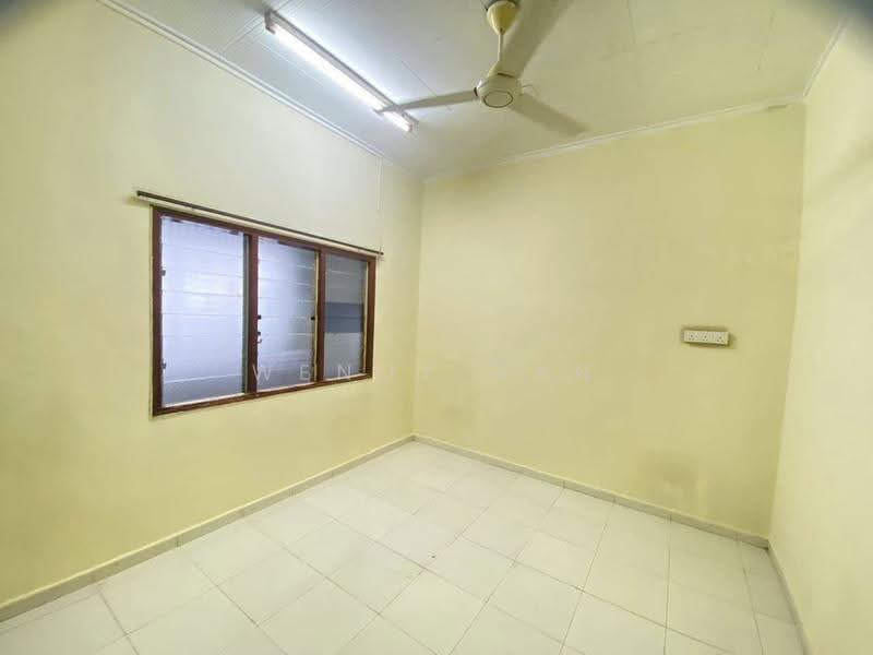 Rumah Teres 1-Tingkat untuk Disewa di Taman Ungku Tun Aminah (Skudai) - Wendy Gan - Interior - PropertyGuru.com.my