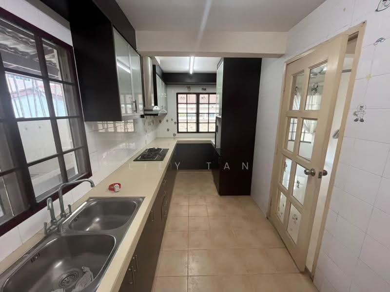 3-storey Terraced House for Sale in Taman Bukit Segar Jaya 2 (Cheras) - Lily Tan - Kitchen - PropertyGuru.com.my