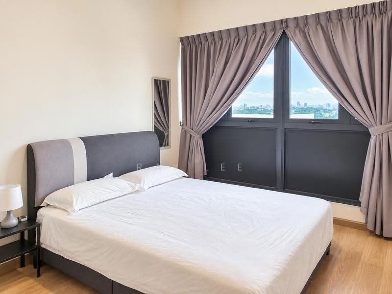 Kondominium untuk Disewa di Amberside @ Country Garden Danga Bay - Ray Lee - Bedroom - PropertyGuru.com.my