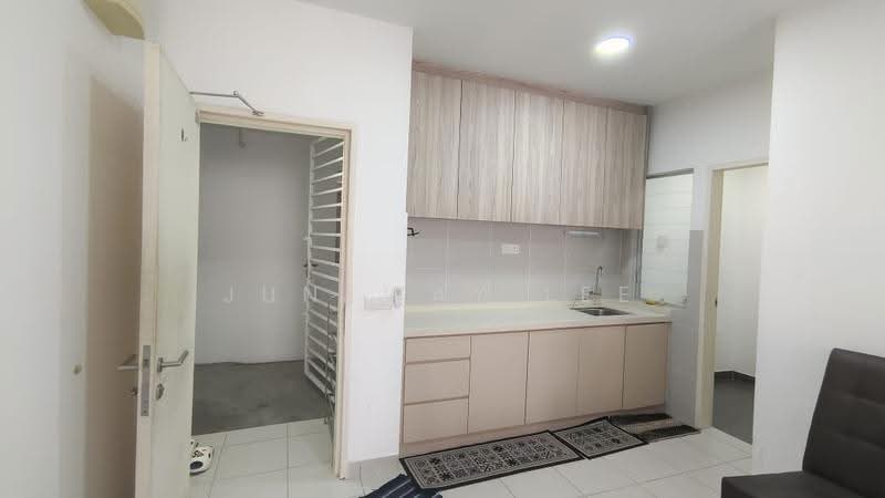 Pangsapuri untuk Dijual di Harmoni @ Eco Majestic - Juneway Lee - Kitchen - PropertyGuru.com.my