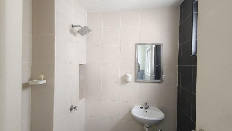 Pangsapuri untuk Dijual di Harmoni @ Eco Majestic - Juneway Lee - Bathroom - PropertyGuru.com.my
