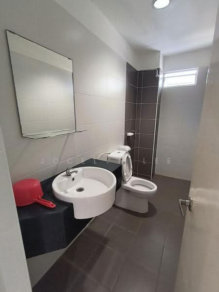 Pangsapuri untuk Disewa di Idaman Residence - Jocelyn Lee - Bathroom - PropertyGuru.com.my