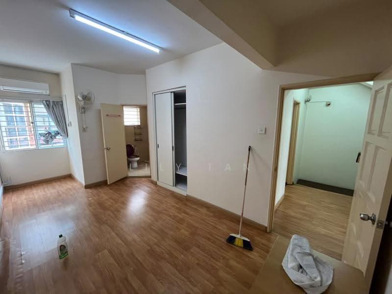 3-storey Terraced House for Sale in Taman Bukit Segar Jaya 2 (Cheras) - Lily Tan - PropertyGuru.com.my
