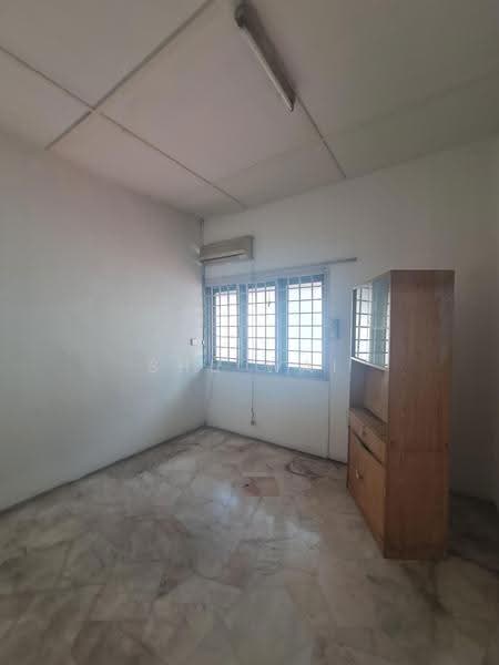 Rumah Teres 2-Tingkat untuk Disewa di Taman Bukit Serdang (Seri Kembangan) - Shu Wai - Interior - PropertyGuru.com.my