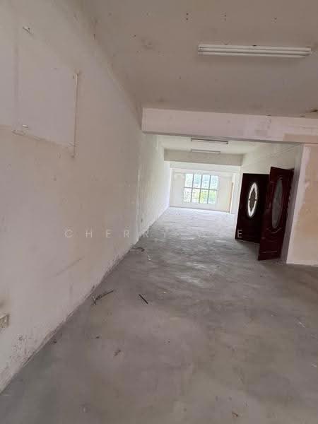 Shop for Rent in Taman Damai Mewah (Kajang) - Cherry Wee - Interior - PropertyGuru.com.my