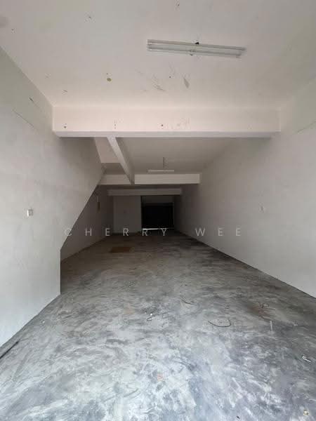 Shop for Rent in Taman Damai Mewah (Kajang) - Cherry Wee - Interior - PropertyGuru.com.my