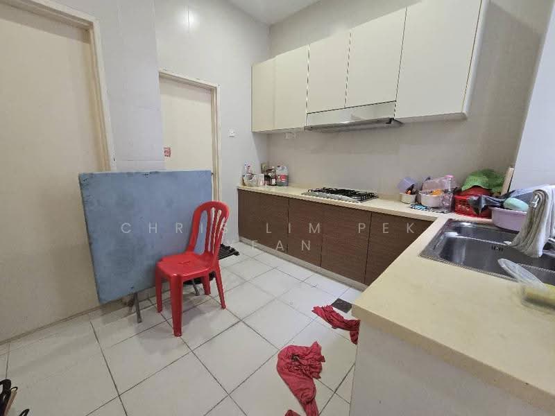 Semi-Detached House for Sale in Bandar Mahkota Cheras (Cheras) - Chris Lim Pek Yean - Kitchen - PropertyGuru.com.my