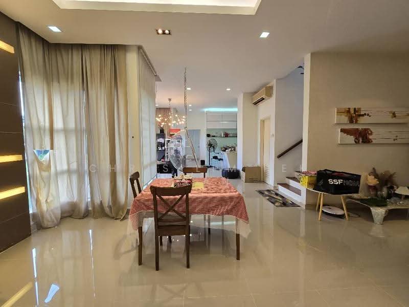 Semi-Detached House for Sale in Bandar Mahkota Cheras (Cheras) - Chris Lim Pek Yean - Dining Room - PropertyGuru.com.my