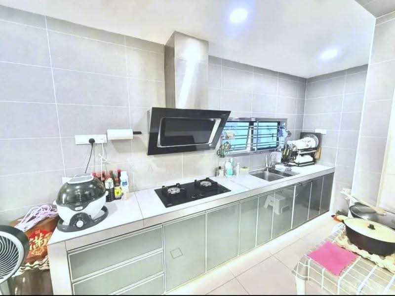 Rumah Teres 2-Tingkat untuk Dijual di Taman Desa Tebrau (Tebrau) - Karl Lim - Kitchen - PropertyGuru.com.my