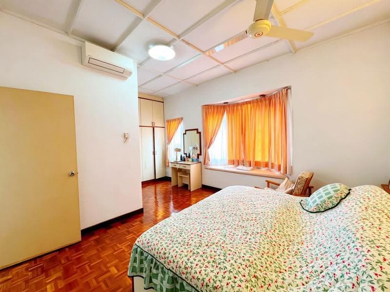 2-storey Terraced House for Sale in Taman Tun Dr Ismail (Kuala Lumpur) - Lily Tan - Bedroom - PropertyGuru.com.my