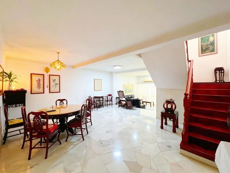 2-storey Terraced House for Sale in Taman Tun Dr Ismail (Kuala Lumpur) - Lily Tan - Living Room - PropertyGuru.com.my