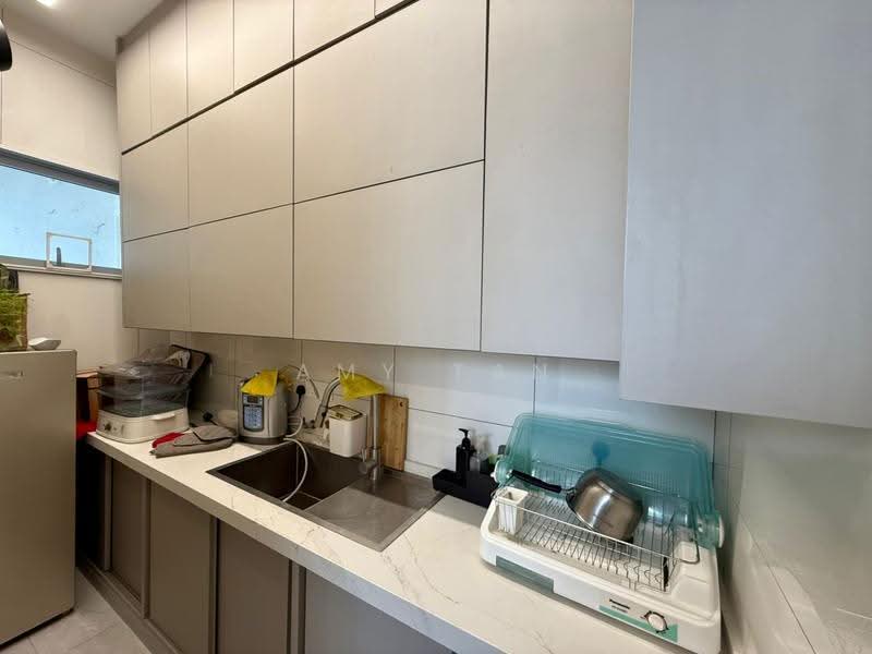 Kondominium untuk Disewa di The Loft @ Southbay City - Amy Tan - Kitchen - PropertyGuru.com.my