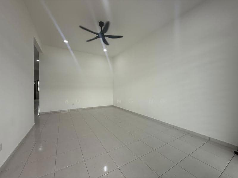 Terraced House for Rent in Johor Bahru (Johor) - Austing Ng - Living Room - PropertyGuru.com.my