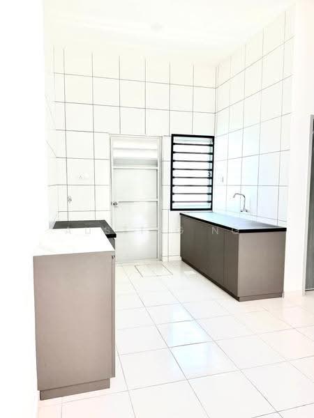 Terraced House for Rent in Johor Bahru (Johor) - Austing Ng - Kitchen - PropertyGuru.com.my