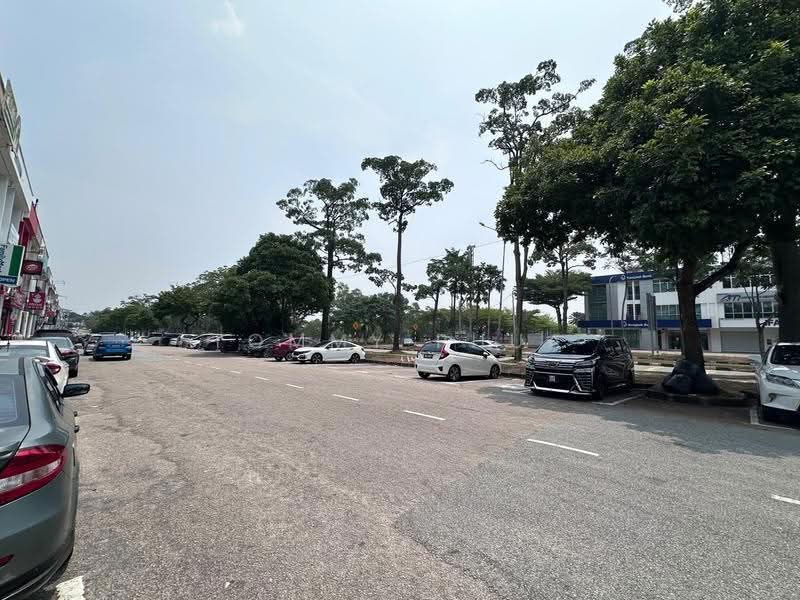 Shop for Rent in Taman Molek (Johor Bahru) - Tommy Phua - Exterior - PropertyGuru.com.my