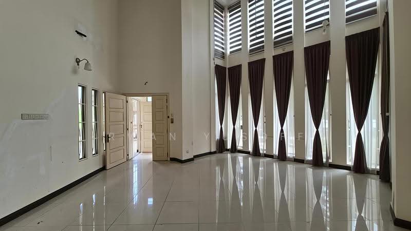 Rumah Berkembar untuk Dijual di Bukit Jelutong (Shah Alam) - Irwan Yusoff - PropertyGuru.com.my