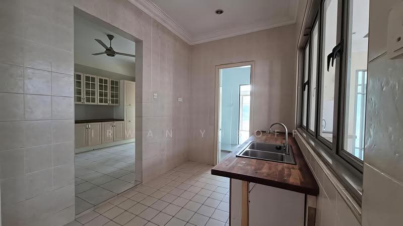 Rumah Berkembar untuk Dijual di Bukit Jelutong (Shah Alam) - Irwan Yusoff - PropertyGuru.com.my