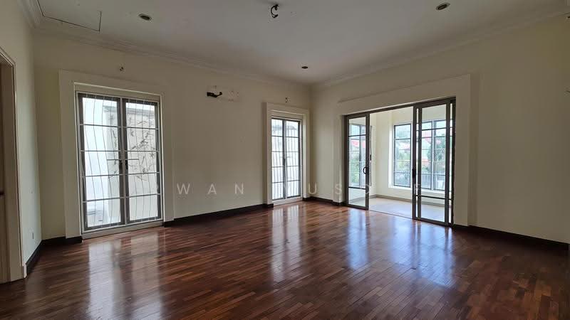 Rumah Berkembar untuk Dijual di Bukit Jelutong (Shah Alam) - Irwan Yusoff - PropertyGuru.com.my