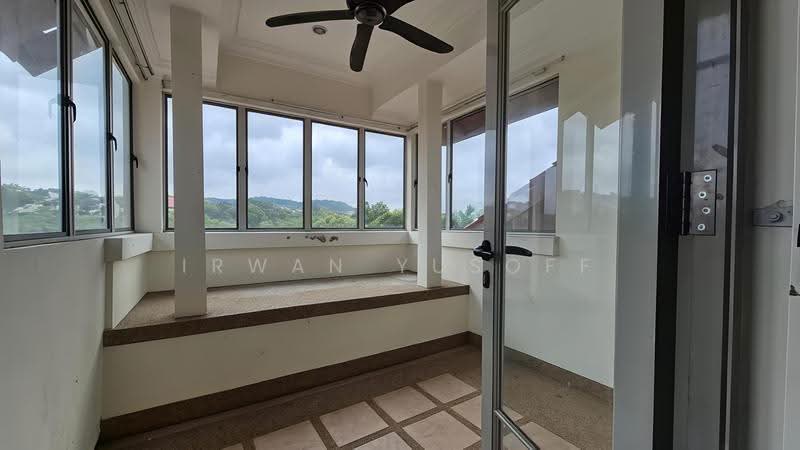 Rumah Berkembar untuk Dijual di Bukit Jelutong (Shah Alam) - Irwan Yusoff - PropertyGuru.com.my