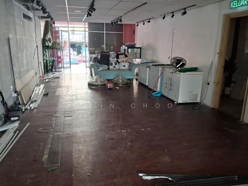 Shop for Rent in Kajang (Selangor) - Alvin Choo - Interior - PropertyGuru.com.my