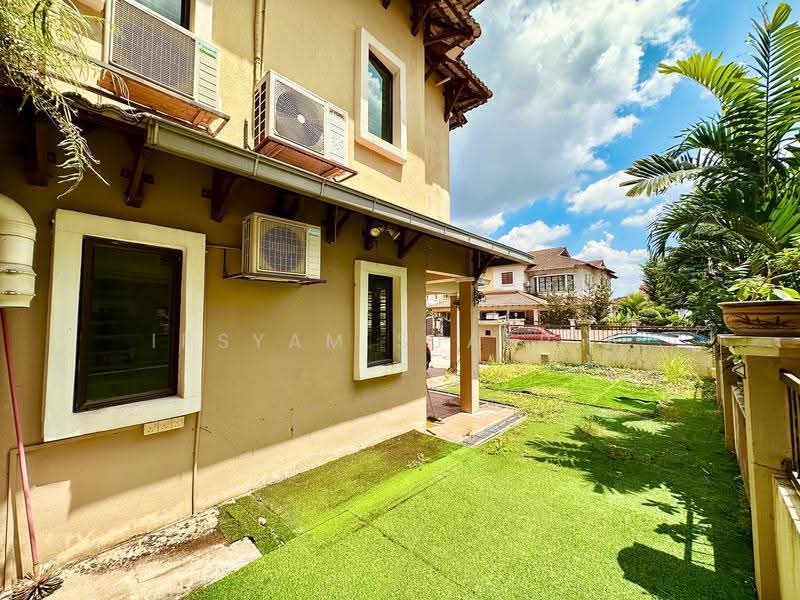 Rumah Berkembar untuk Disewa di Sungai Long (Bandar Sungai Long) - Irsyam Sjatria - Exterior - PropertyGuru.com.my