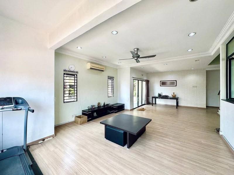 Rumah Berkembar untuk Disewa di Sungai Long (Bandar Sungai Long) - Irsyam Sjatria - Living Room - PropertyGuru.com.my
