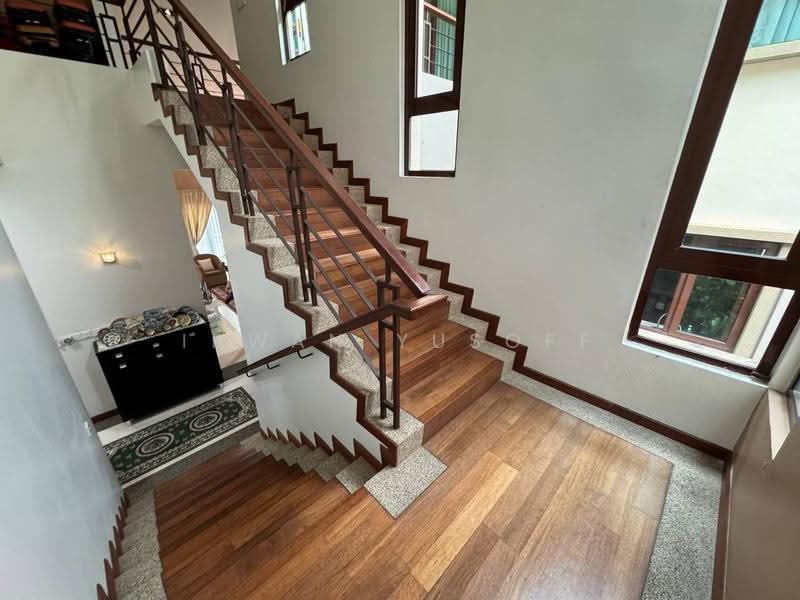 Rumah Berkembar untuk Dijual di Bukit Jelutong (Shah Alam) - Irwan Yusoff - PropertyGuru.com.my