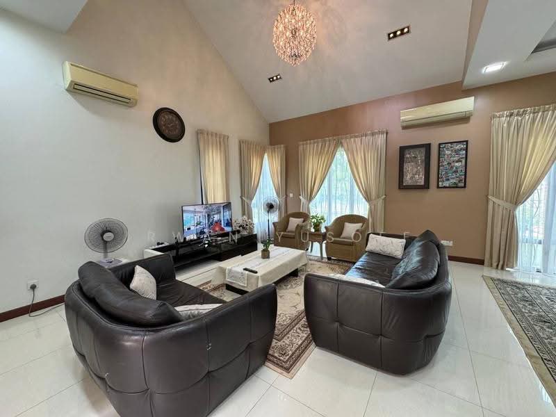 Rumah Berkembar untuk Dijual di Bukit Jelutong (Shah Alam) - Irwan Yusoff - PropertyGuru.com.my