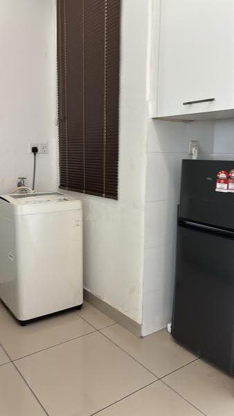 Service Residence for Rent at Cybersquare - Jaycie Hew - Kitchen - PropertyGuru.com.my