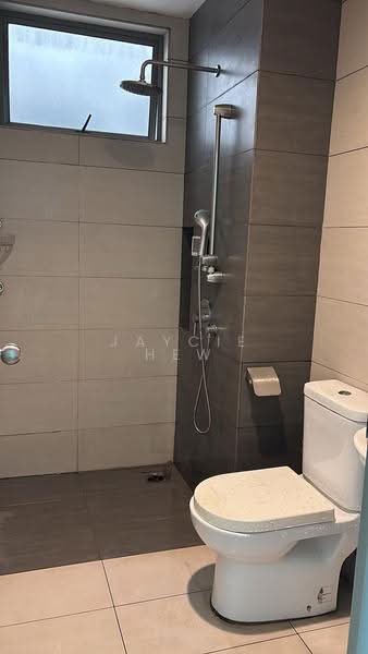 Service Residence for Rent at Cybersquare - Jaycie Hew - Bathroom - PropertyGuru.com.my
