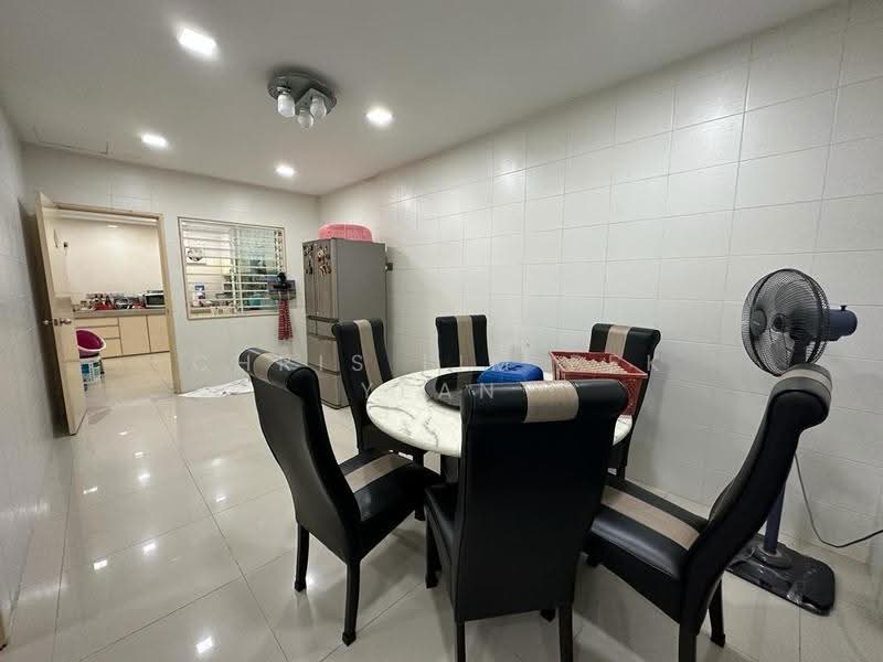 Rumah Teres untuk Dijual di Bandar Mahkota Cheras (Cheras) - Chris Lim Pek Yean - Dining Room - PropertyGuru.com.my