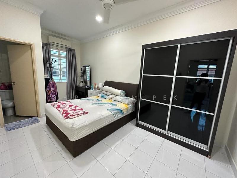 Rumah Teres untuk Dijual di Bandar Mahkota Cheras (Cheras) - Chris Lim Pek Yean - Bedroom - PropertyGuru.com.my