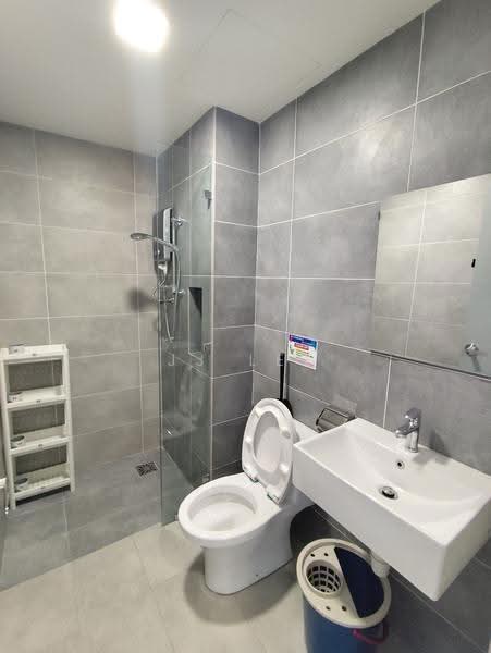 Kediaman Servis untuk Disewa di 121 Residences - JJ Lee - Bathroom - PropertyGuru.com.my