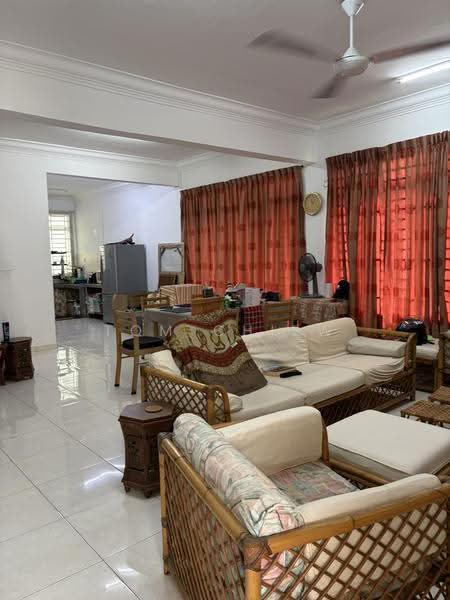 Rumah Teres 2-Tingkat untuk Dijual di Taman Johor Jaya (Johor Bahru) - Tom Chiew - Living Room - PropertyGuru.com.my