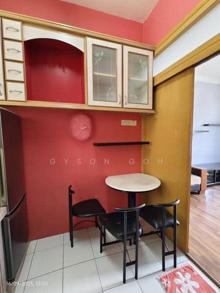 Pangsapuri untuk Disewa di Taman Jubilee Phase 5 - Gyson Goh - Kitchen - PropertyGuru.com.my