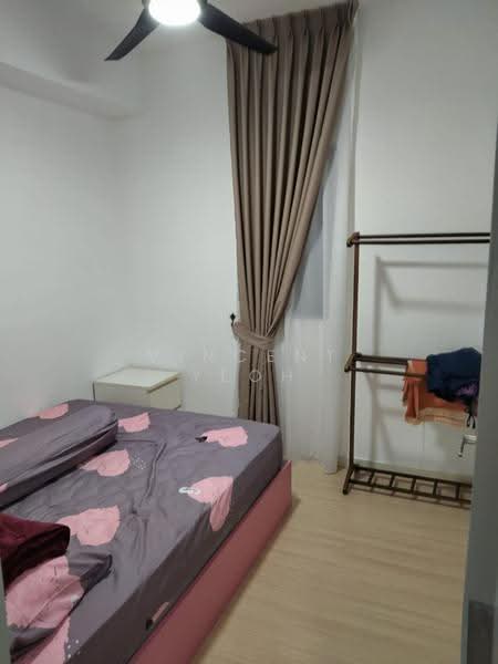 Kediaman Servis untuk Dijual di M Luna - Vincent Yeoh - Bedroom - PropertyGuru.com.my
