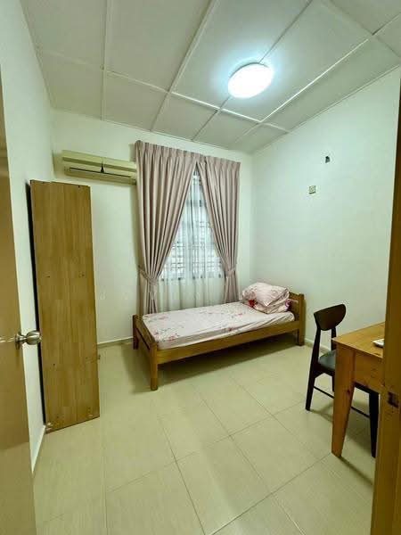 Rumah Teres 2-Tingkat untuk Dijual di Taman Setia Indah (Tebrau) - Jovel Lim - Bedroom - PropertyGuru.com.my