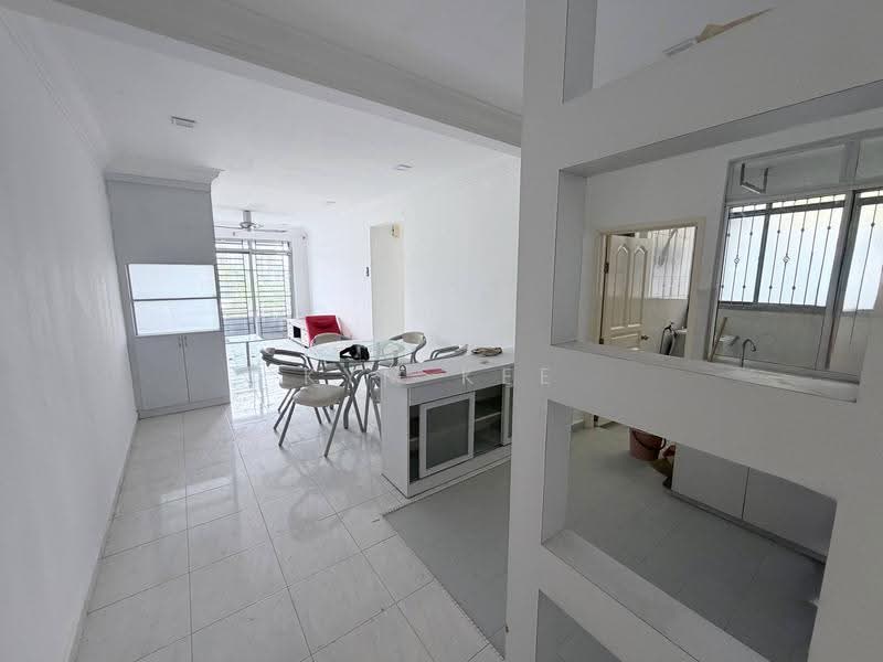 Pangsapuri untuk Dijual di Sri Akasia - Kym Kee - Living Room - PropertyGuru.com.my